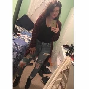 Meet your Posher, Gabrielle